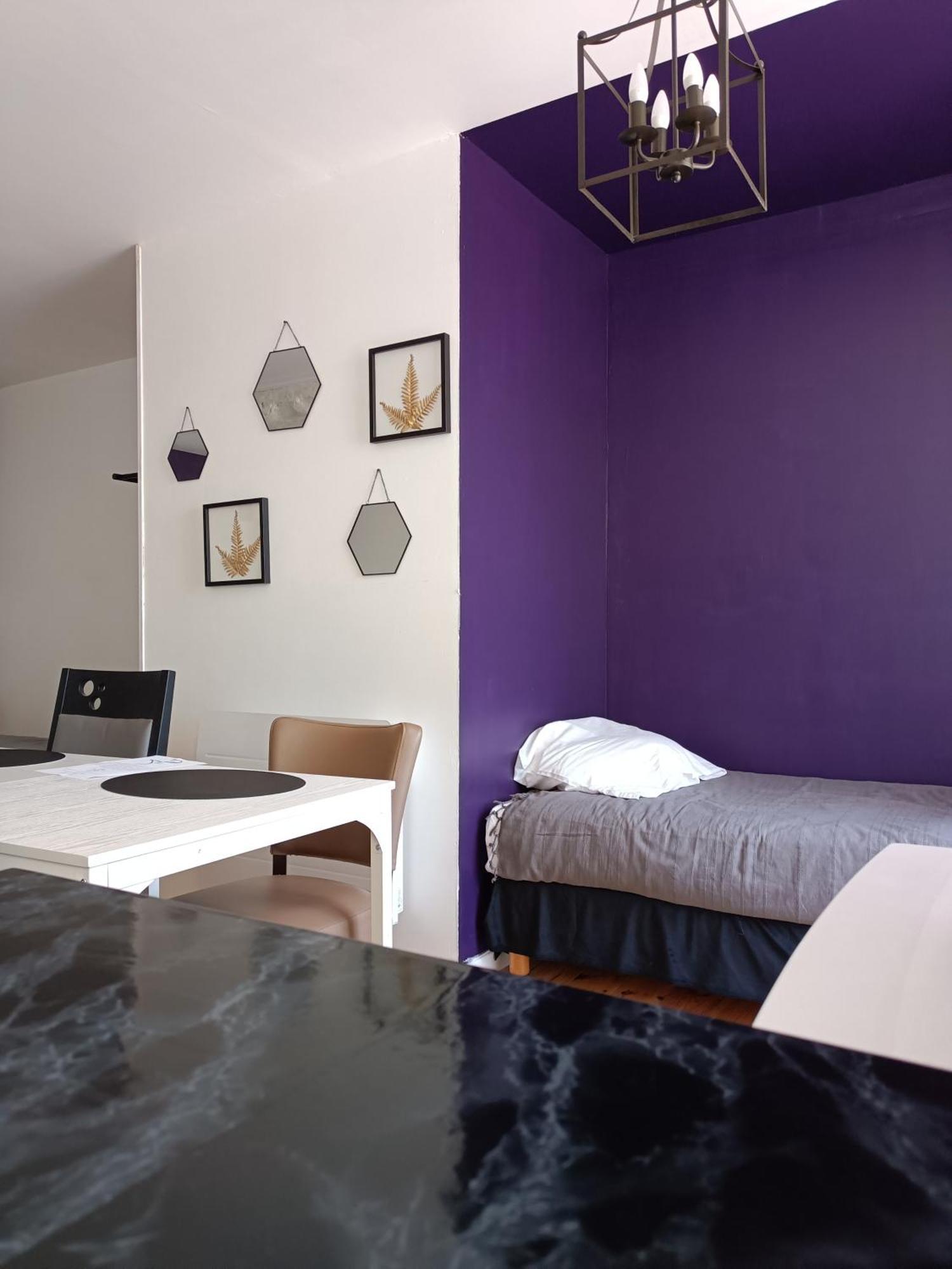 Les 2 Tours Hotel Chenay  ภายนอก รูปภาพ