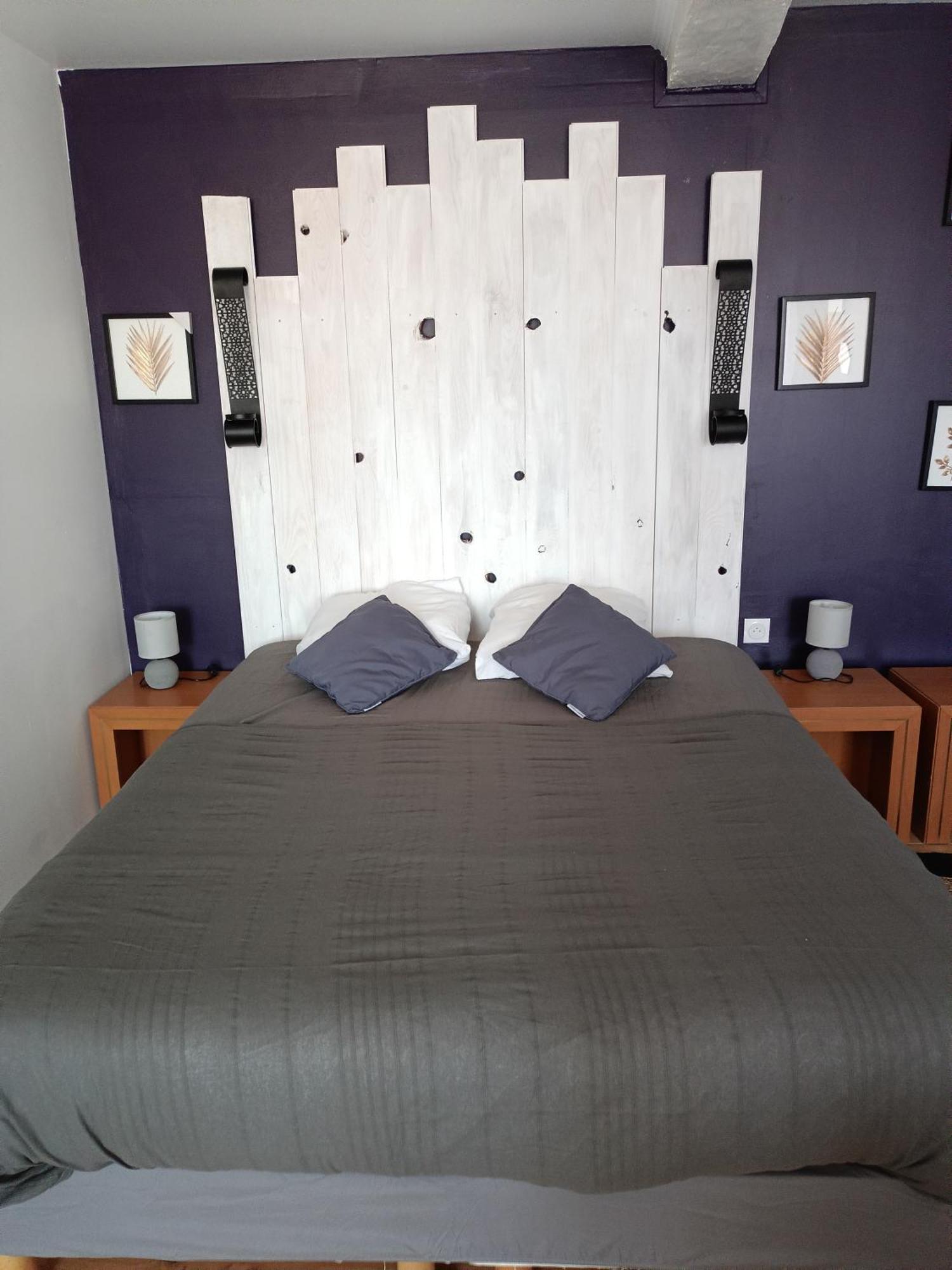 Les 2 Tours Hotel Chenay  ภายนอก รูปภาพ